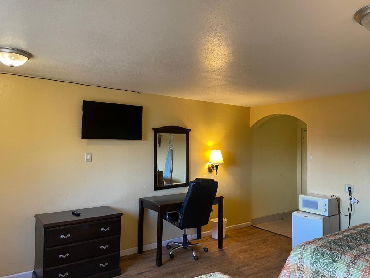 Dilley Executive Inn Exterior foto